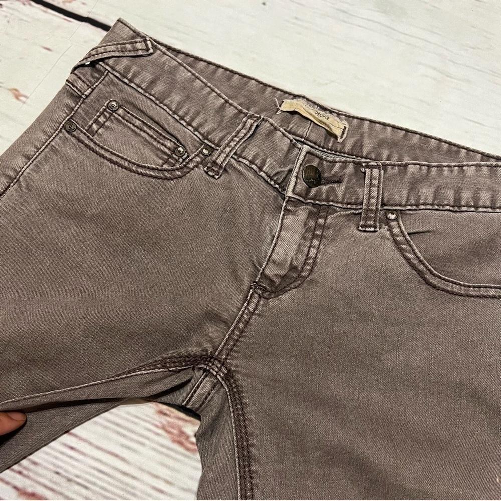 FREE PEOPLE women’s skinny ankle jeans in brown mid rise size 25 euc - Picture 12 of 16
